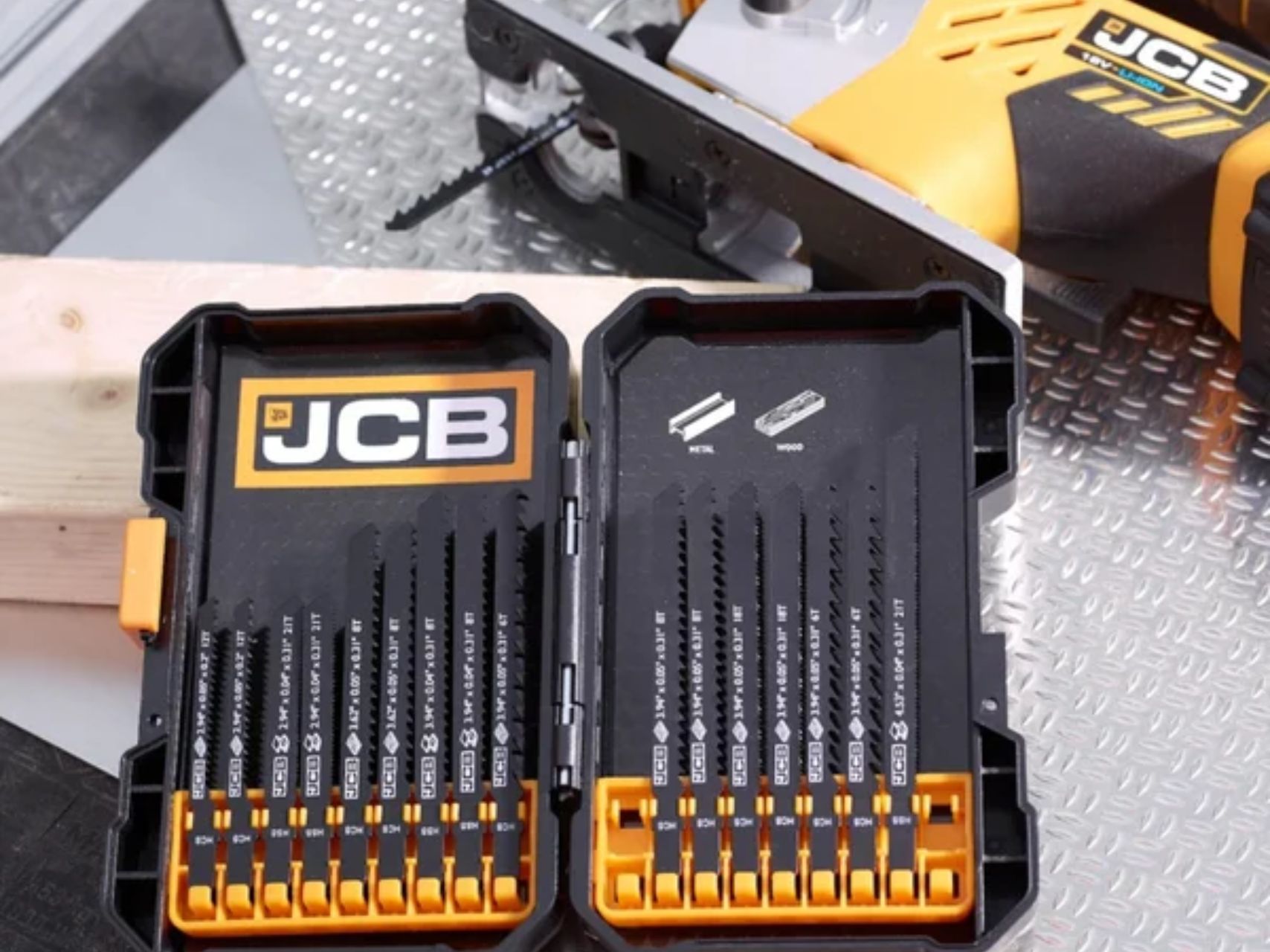 JCB 18- delige decoupeerzaag set JCB-PTA-JS18
